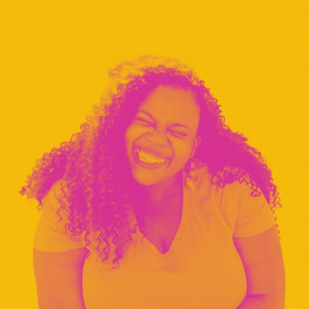 Halftone portrait of Shenee smiling